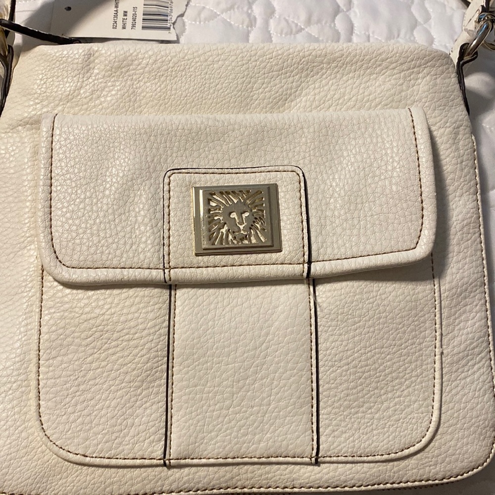 Anne Klein white crossbody with external expanding  zipper